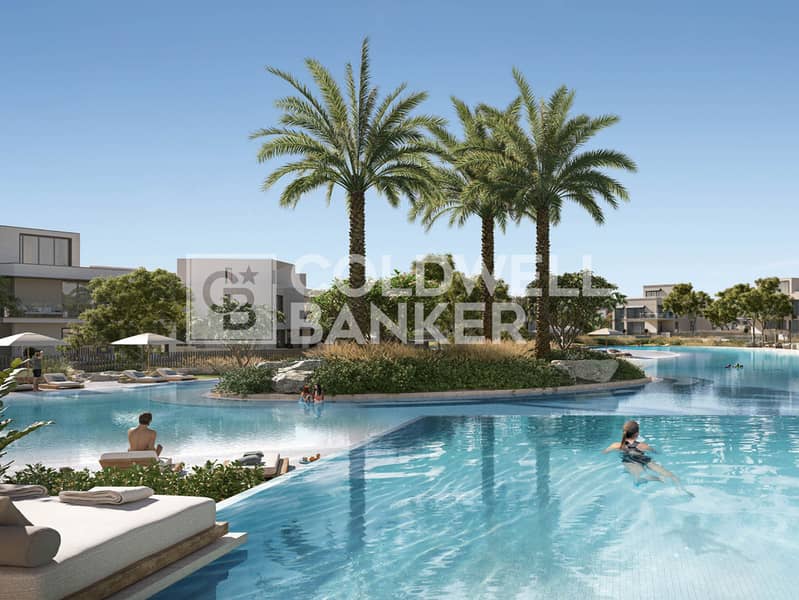 Luxury Villa | Genuine Resale | Waterfront Living - Image 14