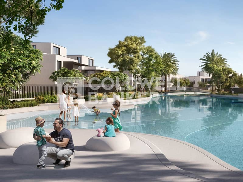 Luxury Villa | Genuine Resale | Waterfront Living - Image 16