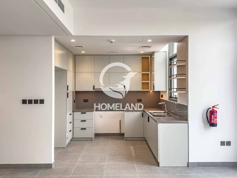 Landscape | Ready to Move In | Single Row