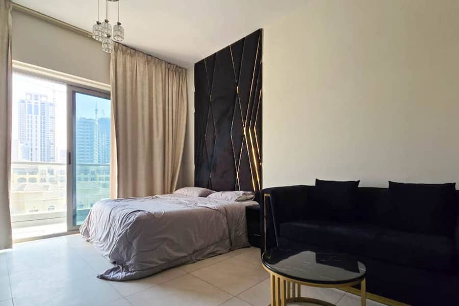 Modern Living | Fully Furnished | Vacant