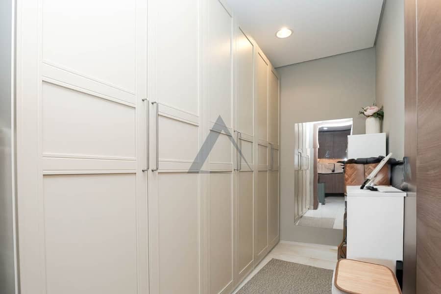 Fully Furnished| Large Layout| Vacant on Transfer - Image 15