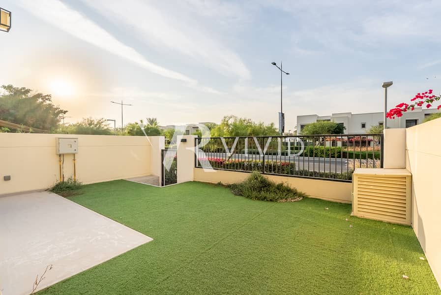 Single Row I Maid's Room I Pristine Condiition - Image 8