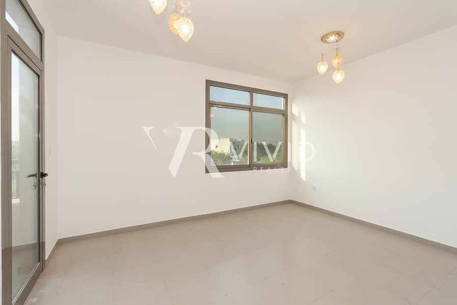 Single Row I Maid's Room I Pristine Condiition - Image 27