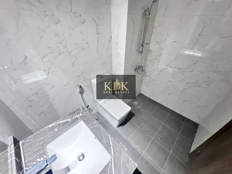 Prime Location | Best Layout | Call Now - Image 6