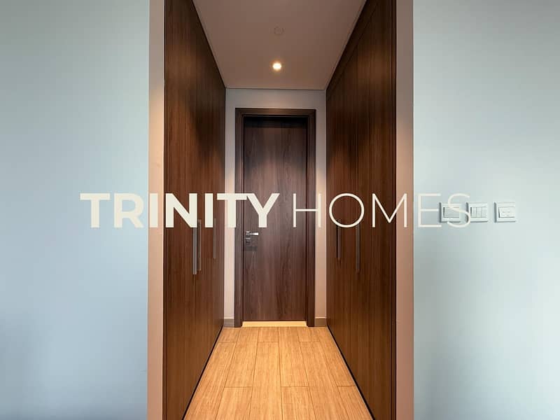 City Living| Vacant & Ready| One Unit Available