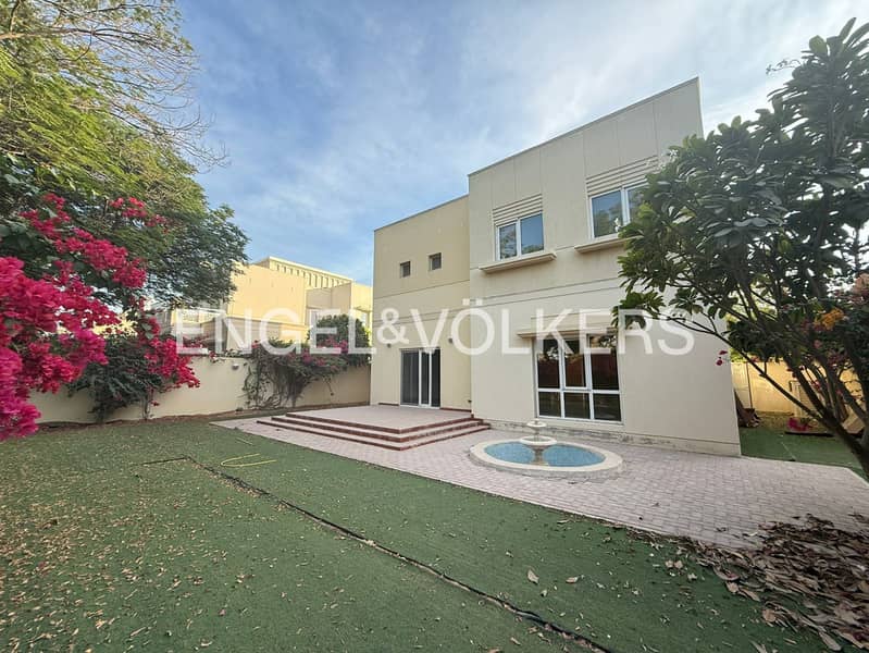 Spacious | Landscaped View | Ready to Move - Image 11