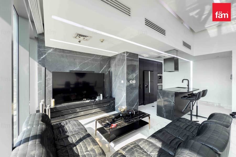 Vacant | Fully Furnished | Stunning Marina Views