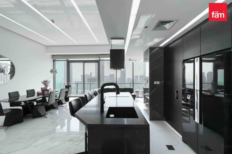 Vacant | Fully Furnished | Stunning Marina Views - Image 8