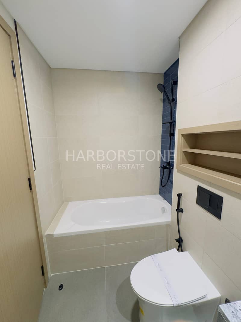 17 16_Harborstone. png