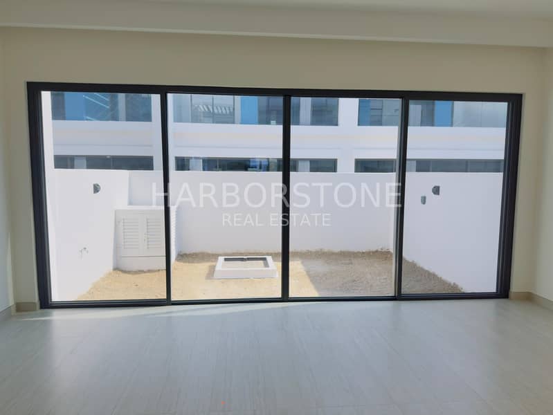 25 9_Harborstone. png