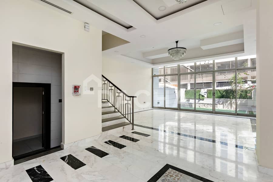 Single Row | Vacant | Close to Park - Image 8