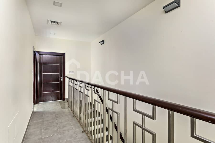 Single Row | Vacant | Close to Park - Image 21