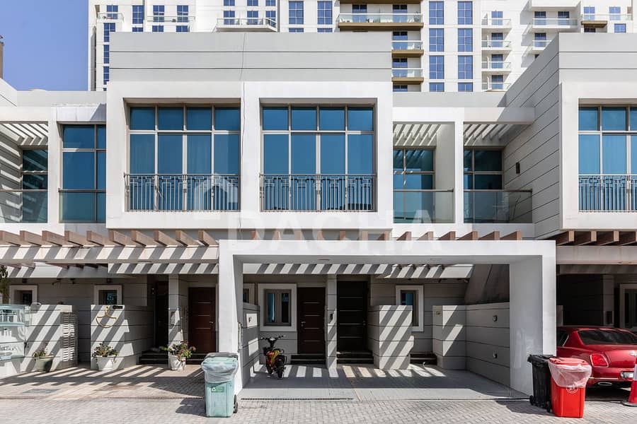 Single Row | Vacant | Close to Park - Image 24