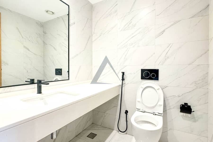 Spacious 1BR | High Floor Balcony | Gym & Pool Access - Image 12