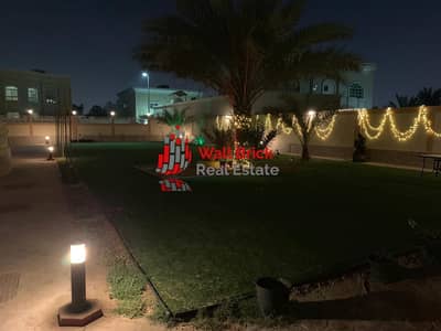 5 Bedroom Villa for Rent in Al Barsha, Dubai - Stunning Location Perfection Villa Big Garden Swimming Pool 5 Bedroom Villa for Rent in Al Barsha, Dubai - Stunning Location Perfection Villa Big Garden Swimming Pool
