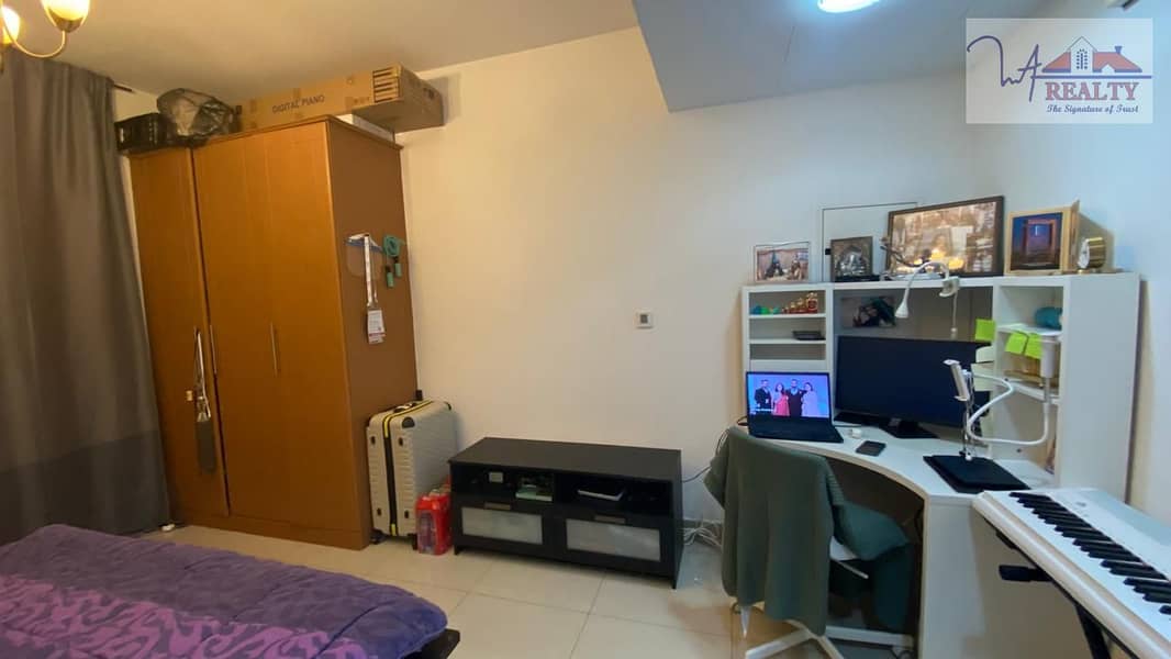 Unfurnished / Studio / High Floor Great View - Image 6