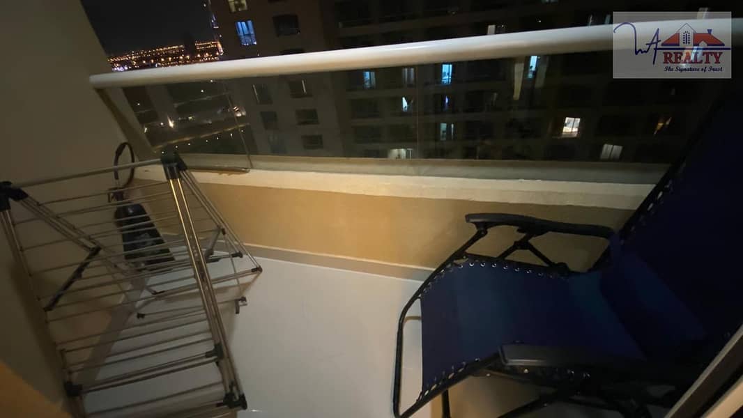 Unfurnished / Studio / High Floor Great View - Image 8