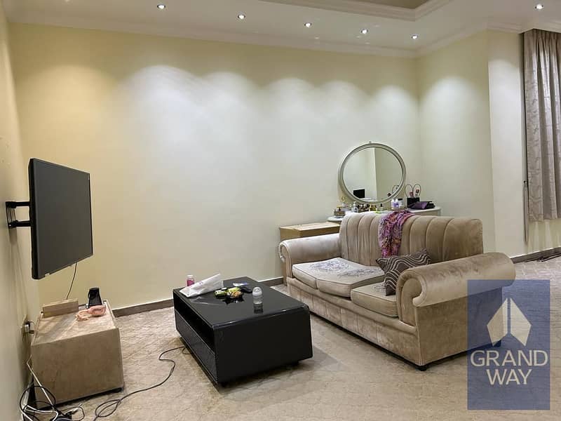 6 Bedrooms Spacious Villa In Al Awir - Image 15