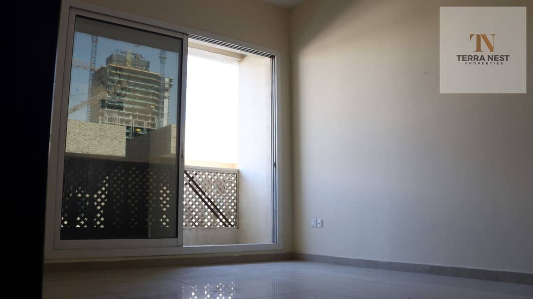ELEGANT 1 BR | HIGH ROI | INVESTOR DEAL | BRIGHT AND SPACIOUS | GENUINE RESALE