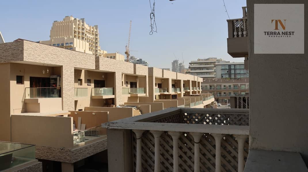 ELEGANT 1 BR | HIGH ROI | INVESTOR DEAL | BRIGHT AND SPACIOUS | GENUINE RESALE - Image 9