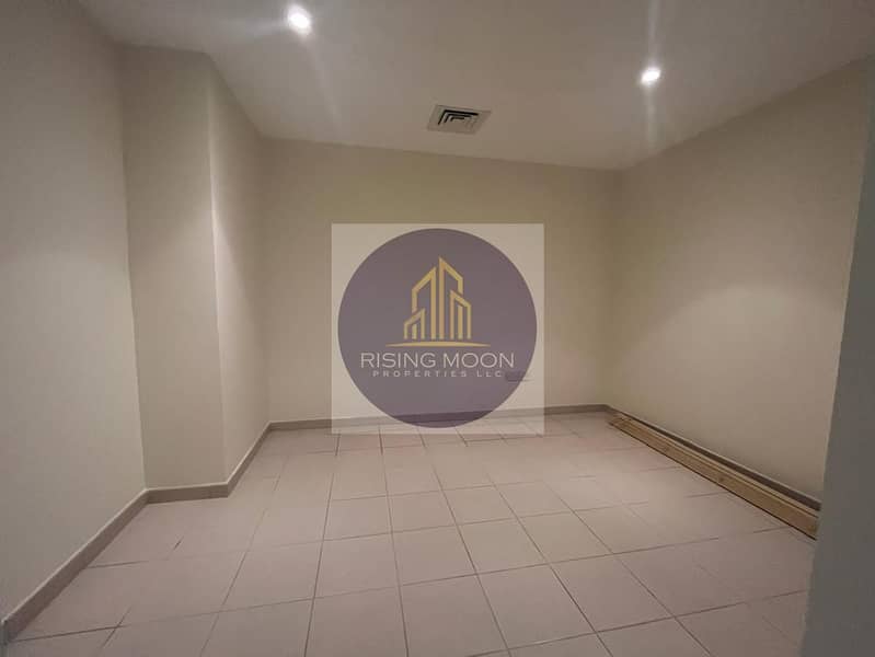 LARGE 2BR STUDY WITH 2.5 BATHS FOR RENT - Image 7