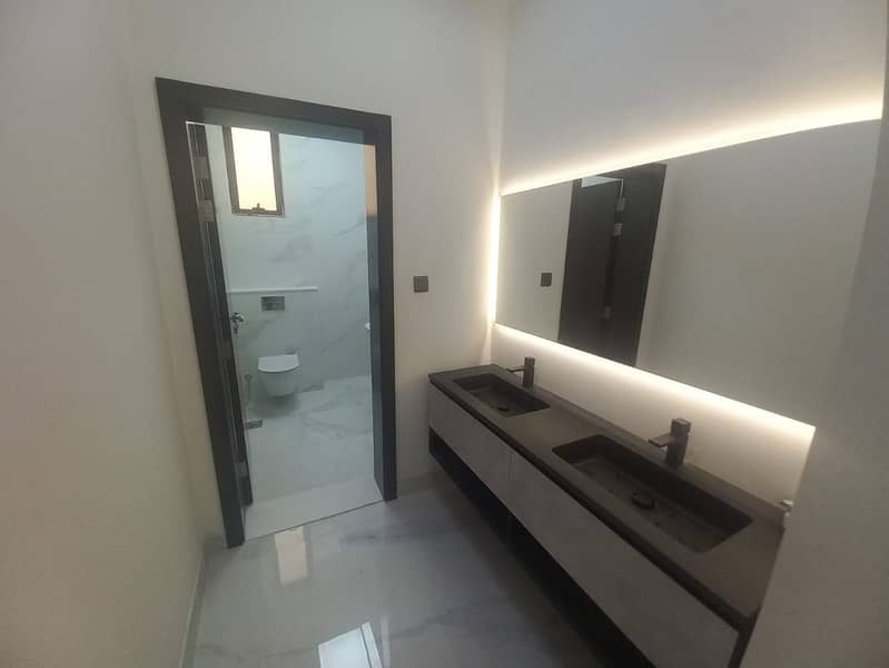 Brand new | 5 bedrooms | Maid room - Image 26