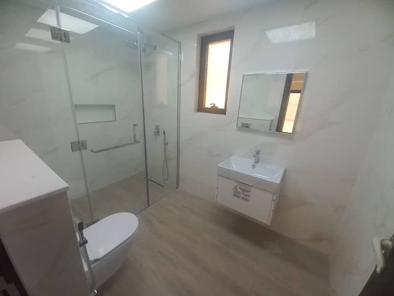 Brand new | 5 bedrooms | Maid room - Image 34