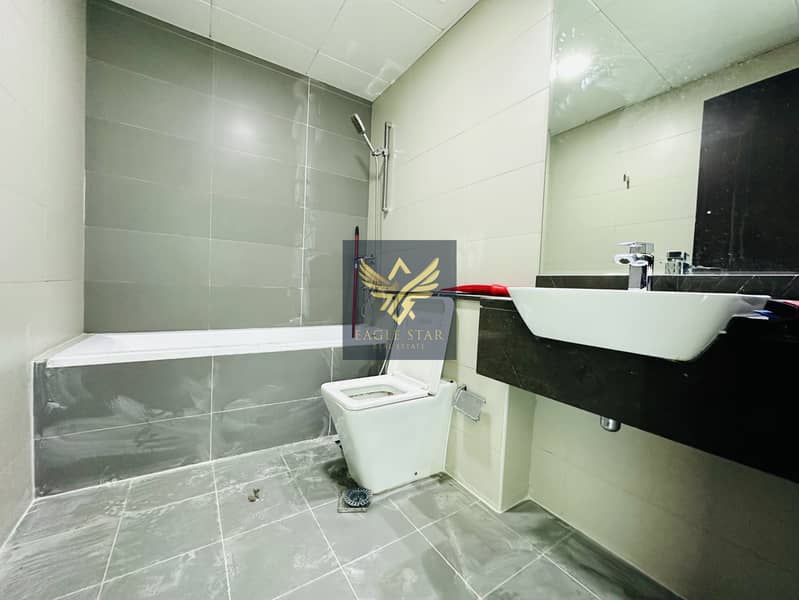 BURJ VIEWS | 1B/R WITH STORE | NEAR METRO | BOOK NOW - Image 9