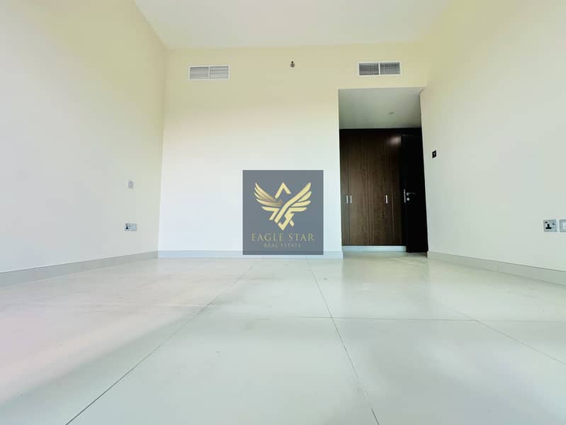 BURJ VIEWS | 1B/R WITH STORE | NEAR METRO | BOOK NOW - Image 10