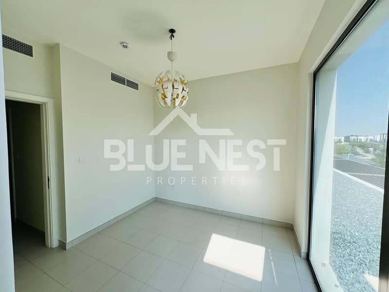 3 BR MAINTAINED | LANDSCAPED | AVAILABLE IMMEDIATLY