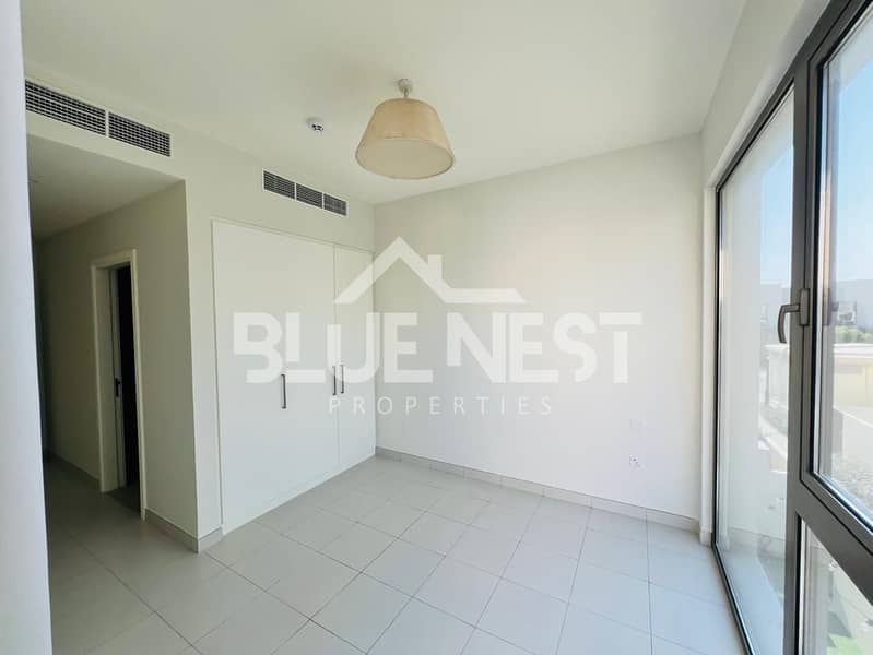 3 BR MAINTAINED | LANDSCAPED | AVAILABLE IMMEDIATLY - Image 7