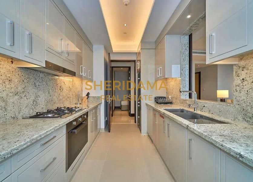 BIGGEST LAYOUT BURJ KHALIFA VIEW FURNISHED - Image 26