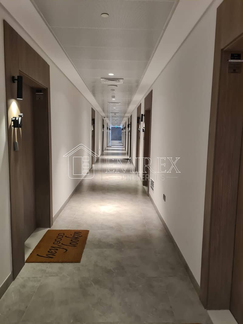 Ready To Move | Semi Furnished | Exclusive Deal - Image 9