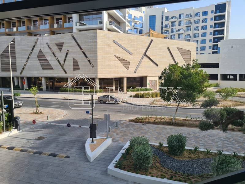 Ready To Move | Semi Furnished | Exclusive Deal - Image 14