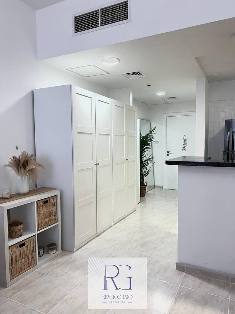 Spacious Fully Furnished 1BR | Modern Open Kitchen | Community View | Balcony | - Image 7