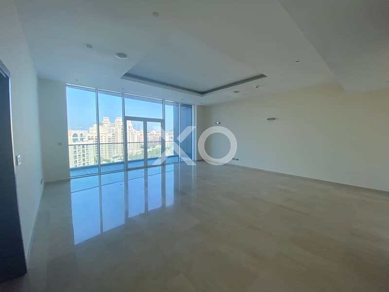 Full Serviced | High Floor | Full Sea View