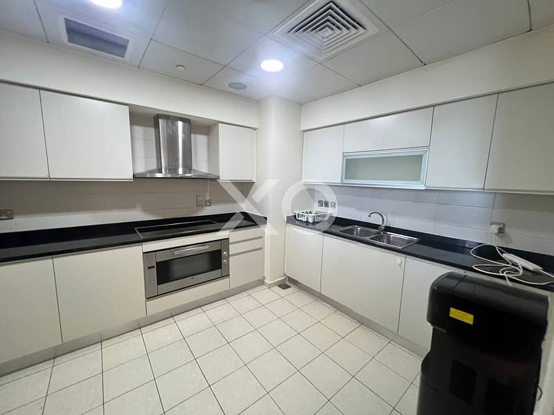 Full Serviced | High Floor | Full Sea View - Image 8