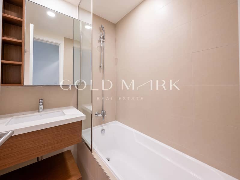 Corner Unit | Boulevard Views | Motivated Seller - Image 7