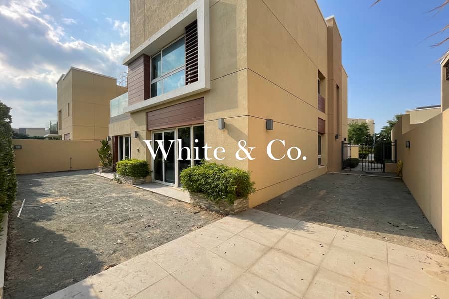 Type 4D3 | Prime Location | Landscaped