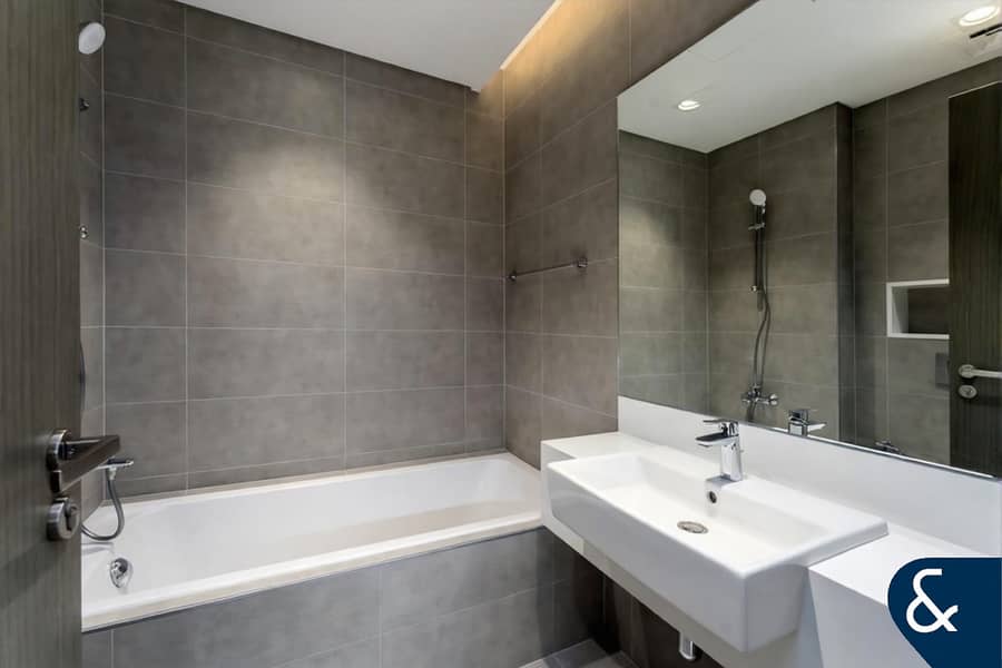 1 Bedroom | Unfurnished | Lagoon View - Image 11