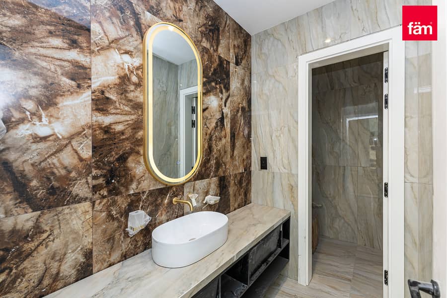 Custom I Back To Back I Semi Circle I Vacant - Image 18