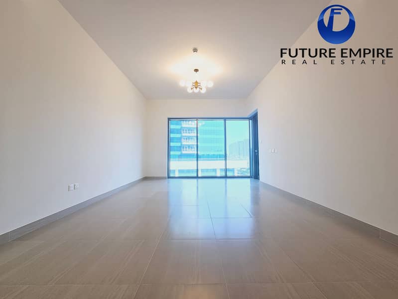 Luxurious 2BHK + Maids | Kitchen Appliances | Sauna Steam