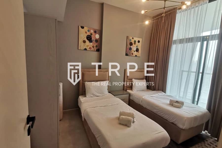 Furnished | Top Floor | Prime Location | Duplex - Image 8