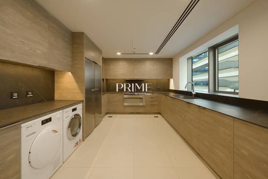 Sea View | Vacant | Beach Access - Image 10