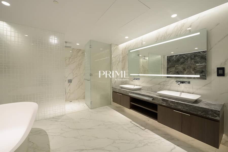 Sea View | Vacant | Beach Access - Image 13