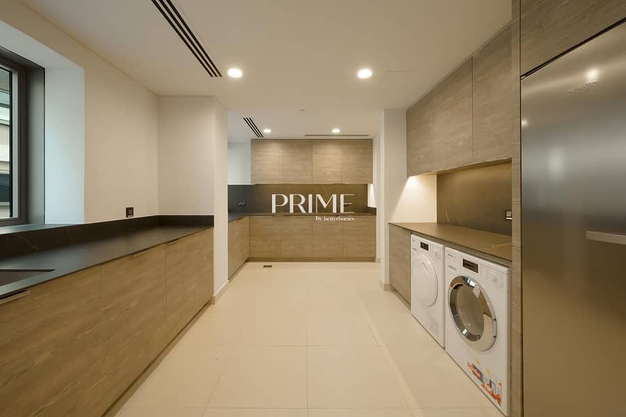 Sea View | Vacant | Beach Access - Image 14