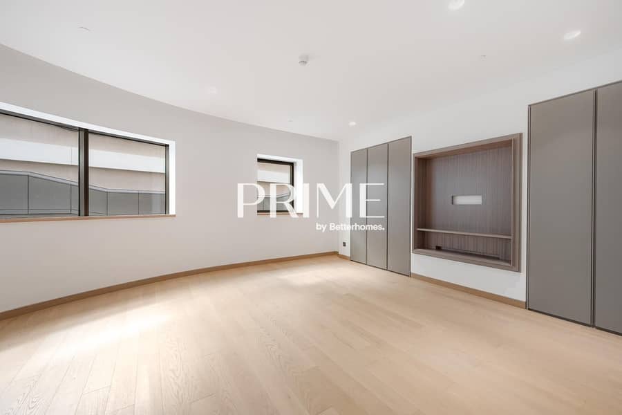 Vacant | Palm and Sea View | Beach Access