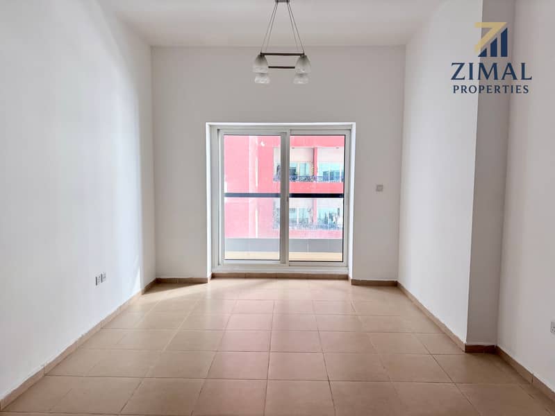 Hot Deal! 1BHK | 2 Bathrooms | Free Amenities | Family Building