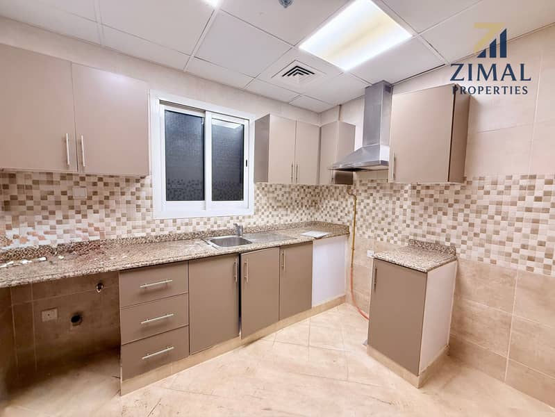 Hot Deal! 1BHK | 2 Bathrooms | Free Amenities | Family Building