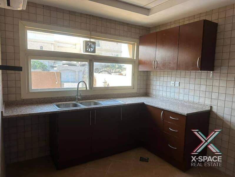 6BR /Cheapest Deal / Ready to move/ Dont miss out